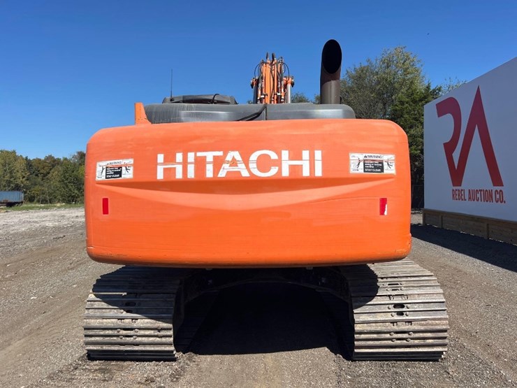 hitachi-zx210-lc-5n-image-3
