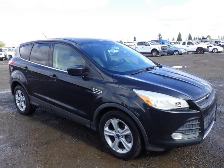 2014-ford-escape-image-2