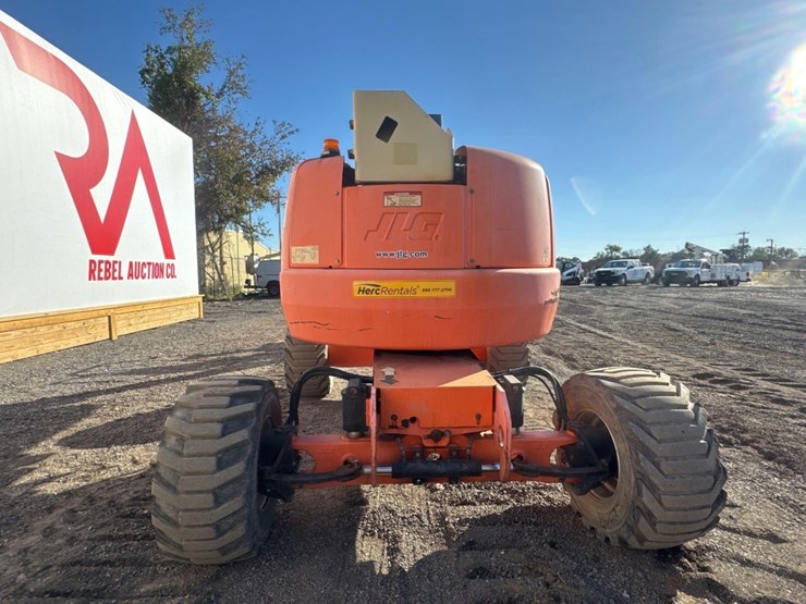 2014-jlg-4550aj-series-ii-manlift-image-3
