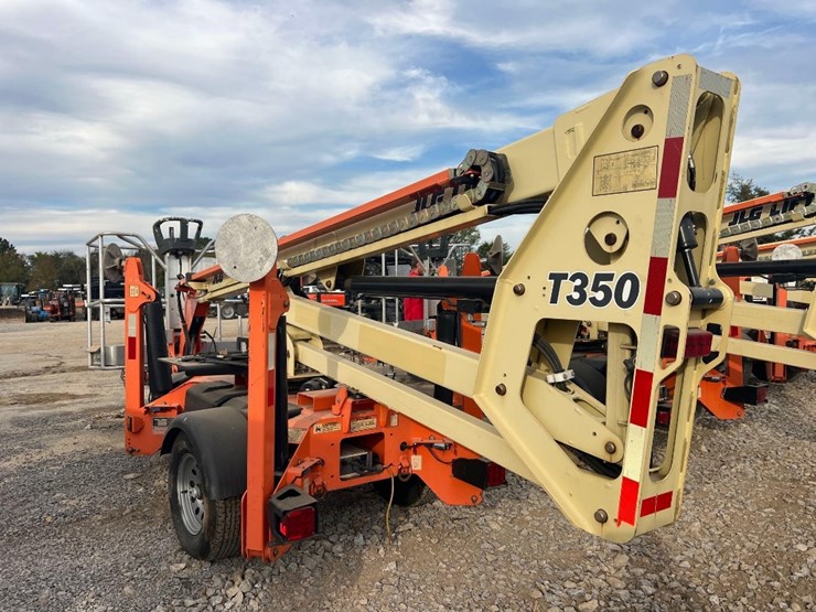 2018-jlg-t350-image-2