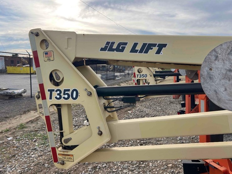 2018-jlg-t350-image-19