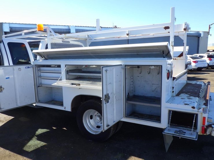 2015-ford-f350-image-8