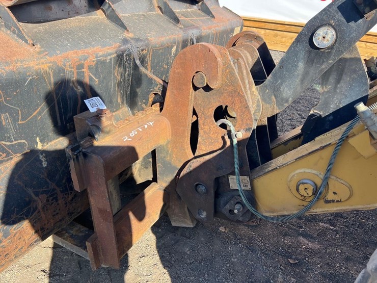 caterpillar-924g-image-15