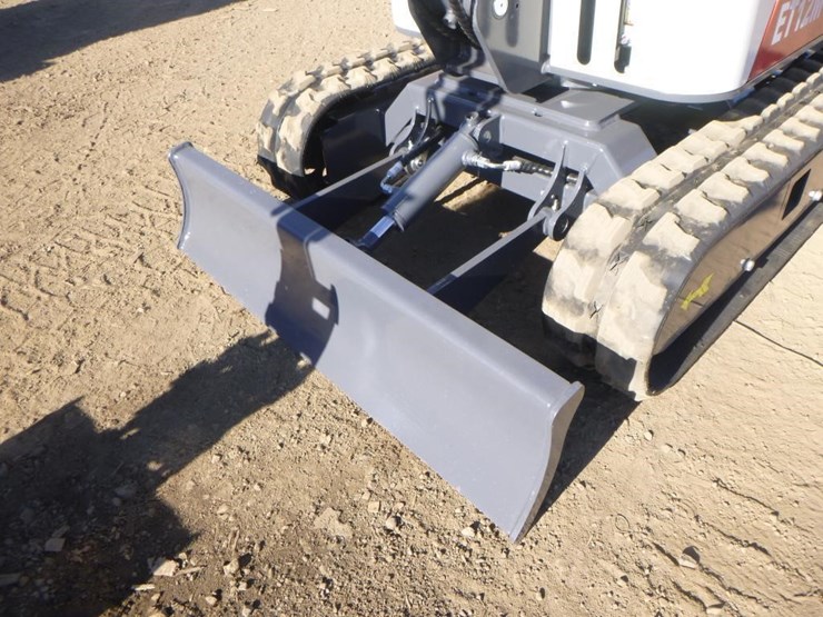 bttl-et12m-6-hydraulic-excavator-image-15