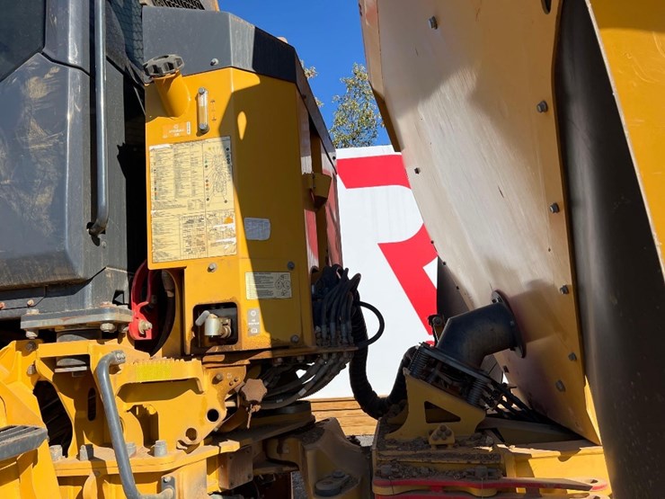 deere-260e-image-27