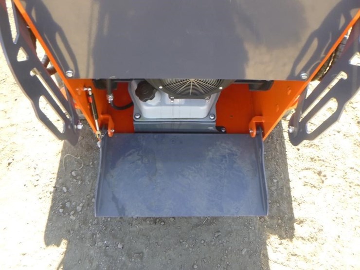 tpm-t460-skid-steer-track-loader-image-14