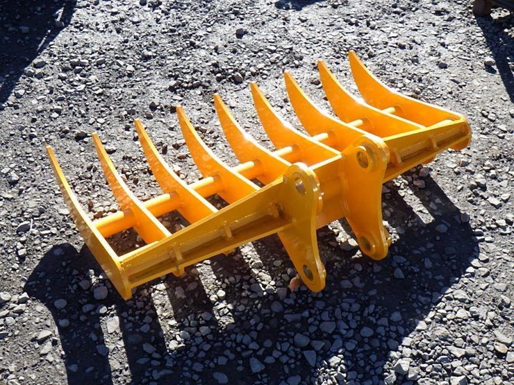 caterpillar-305-image-2