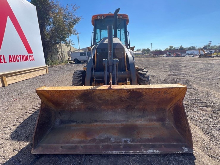 deere-410l-image-7