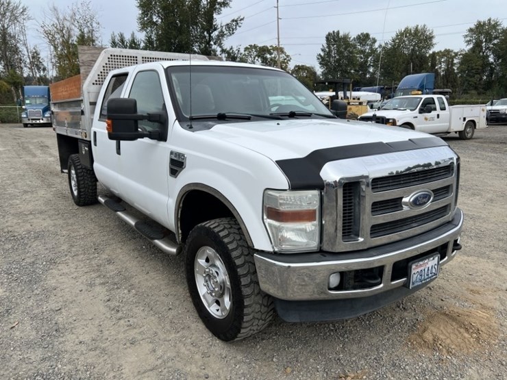 2010-ford-f350-xlt-image-2