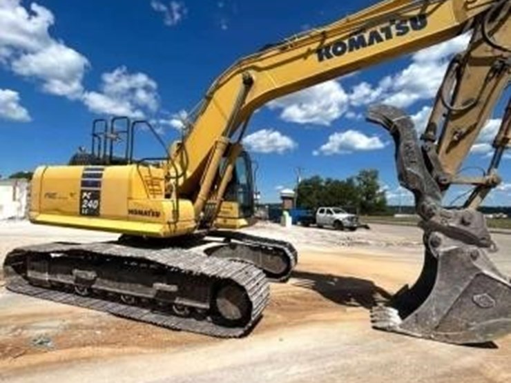 2014-komatsu-pc240-lc-10-image-1