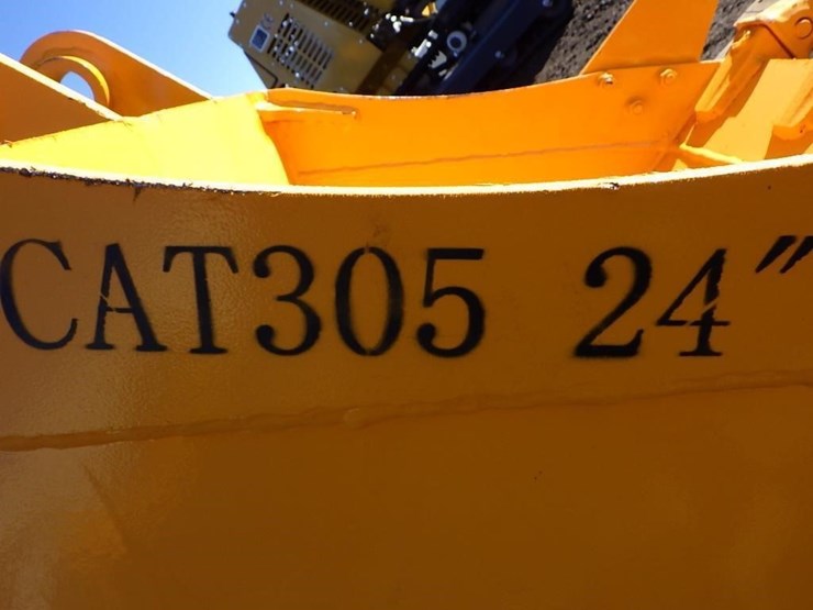 caterpillar-305-image-5