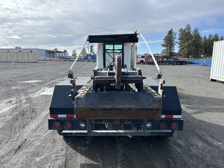 1997-peterbilt-385-image-4