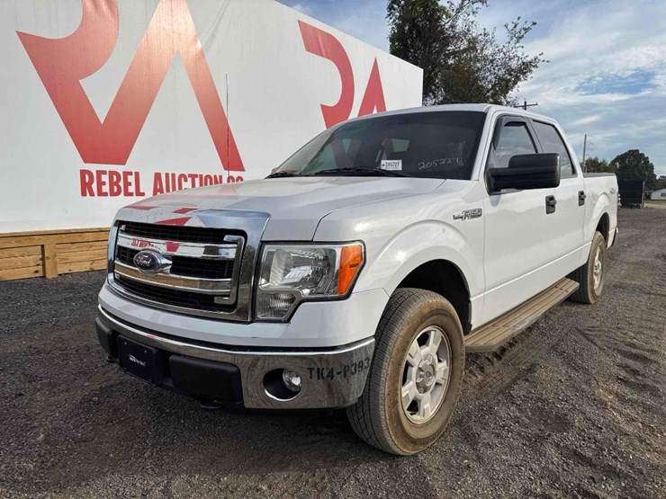 2014-ford-f150-xlt-image-2