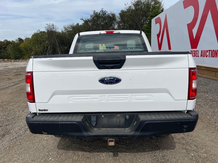 2018-ford-f150-xl-image-3