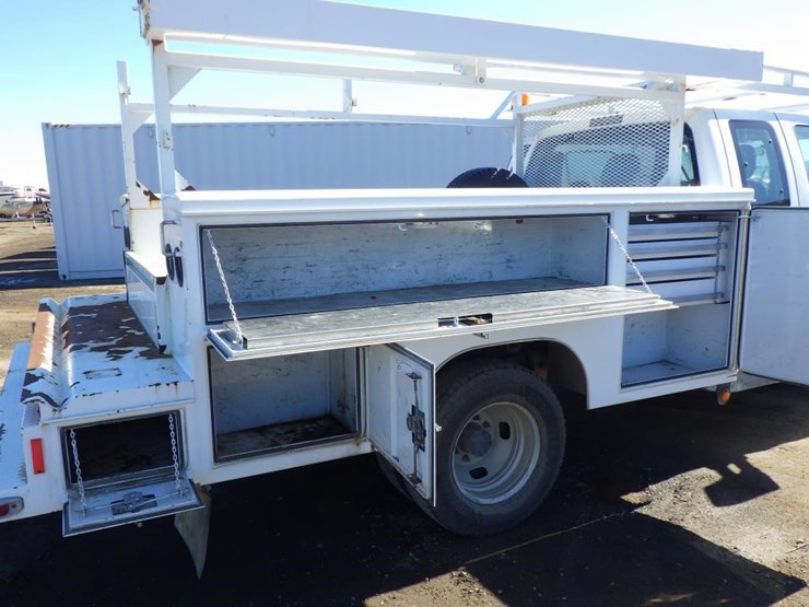 2015-ford-f350-image-9