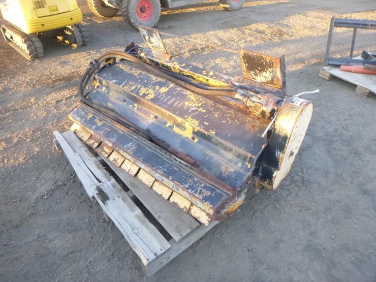54"-skid-steer-flail-mower-image-1
