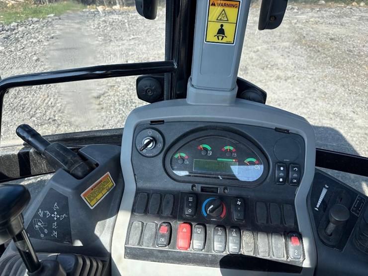 caterpillar-415f2-image-27