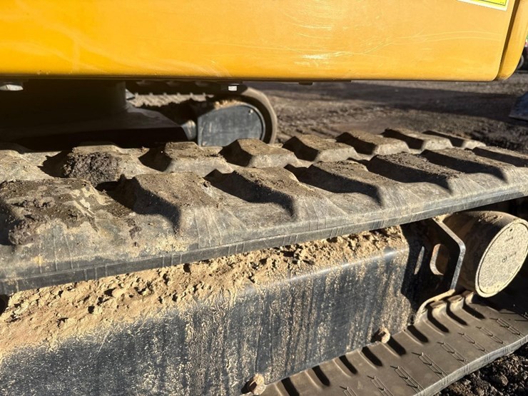 2024-caterpillar-306cr-image-13