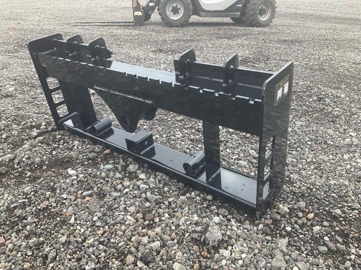 #1408-•-skid-steer-combo-carriage-image-2