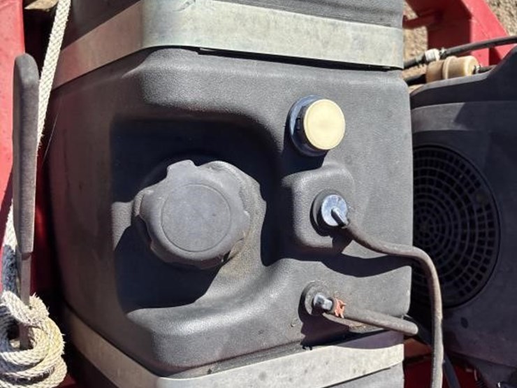 2011-toro-rake-o-val-0750-debris-vacuum-image-15