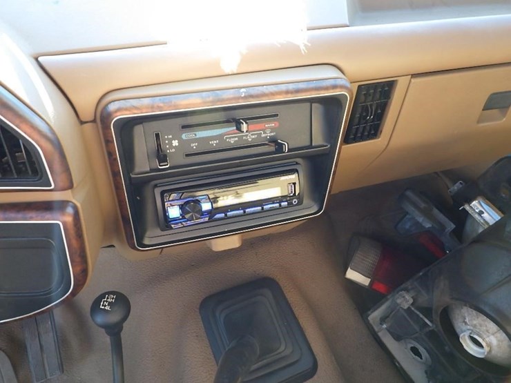 1990-ford-f150-image-19