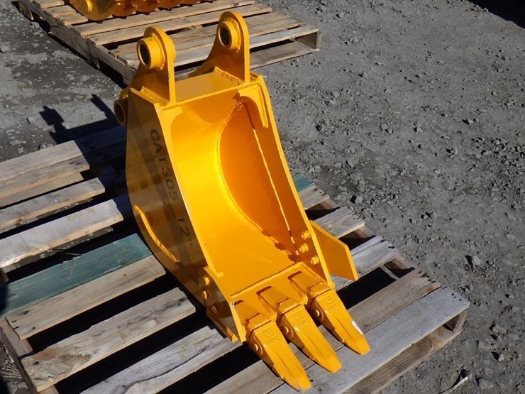 caterpillar-305-image-4