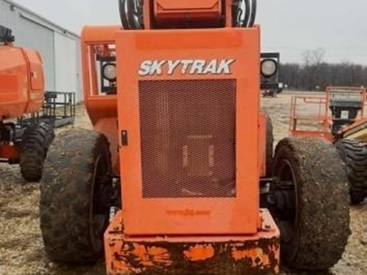 2014-sky-trak-10054-image-3