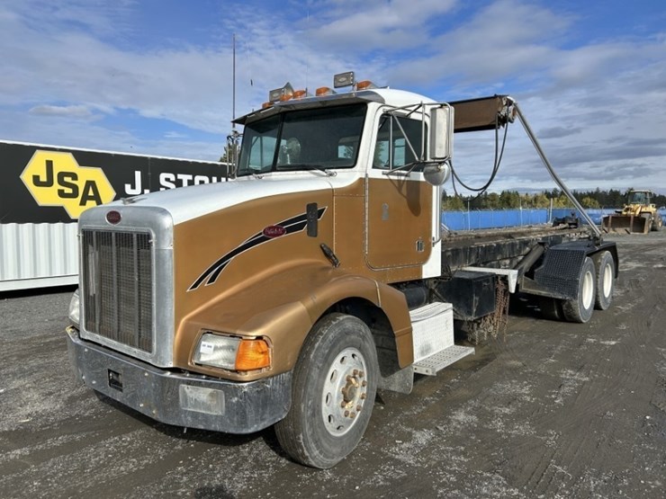 1997-peterbilt-385-image-1
