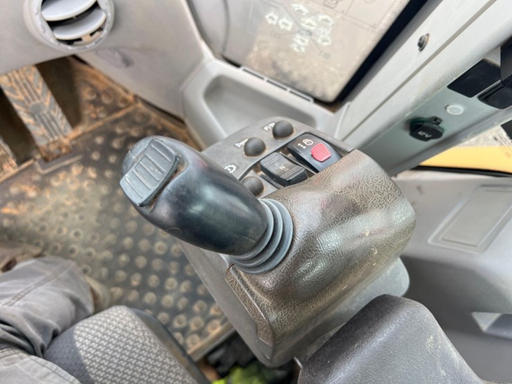 volvo-l70h-image-29