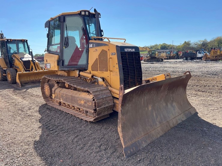 caterpillar-d4k-xl-image-6