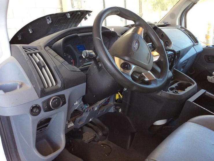 2018-ford-transit-image-8
