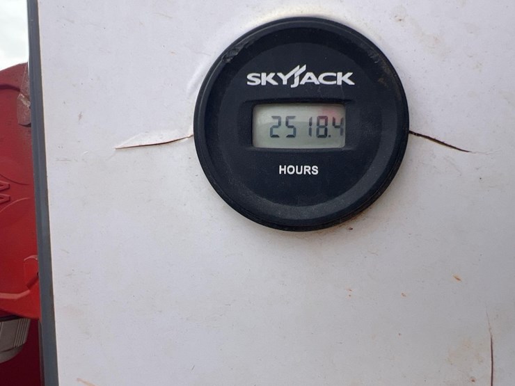 2016-skyjack-sj40t-image-21