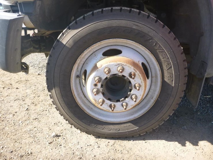2016-ford-f450-image-16