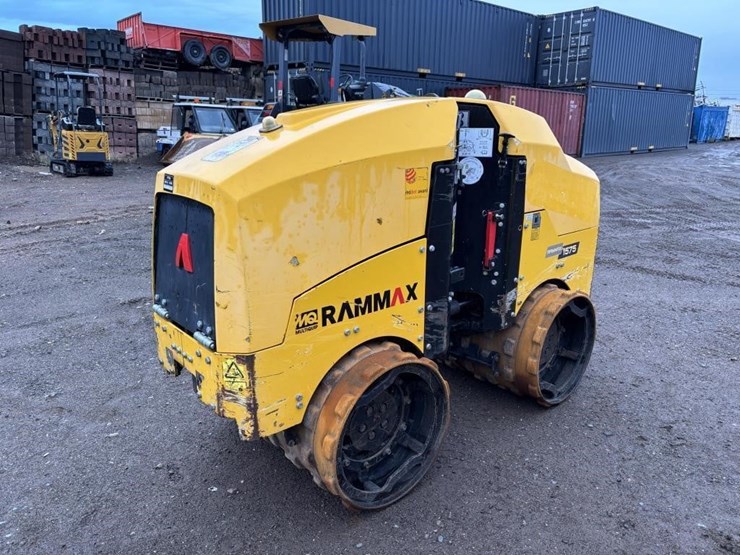 2018-rammax-1575-vibratory-roller-image-1