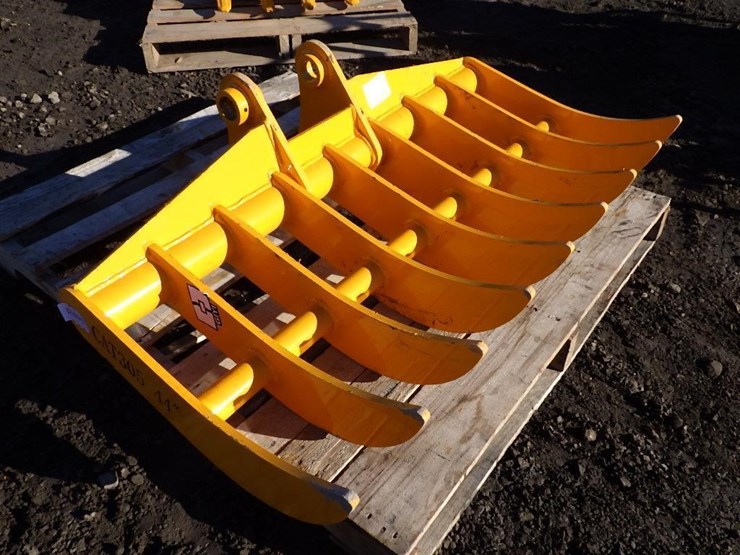 caterpillar-305-image-4