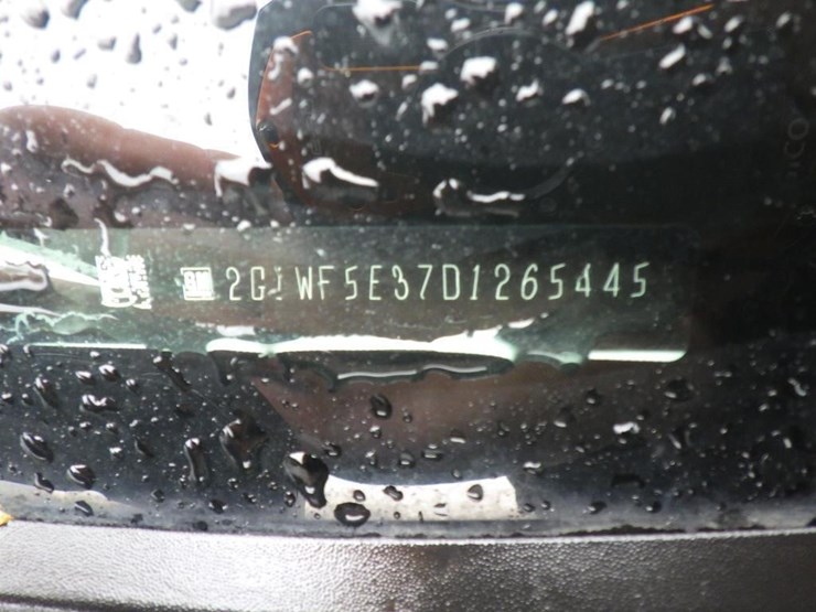 2013-chevrolet-impala-sedan-image-15