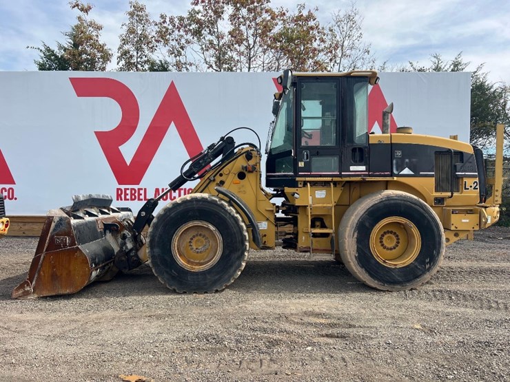 caterpillar-924g-image-1