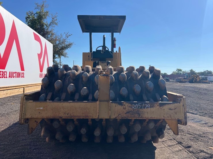 caterpillar-cp-563-image-7