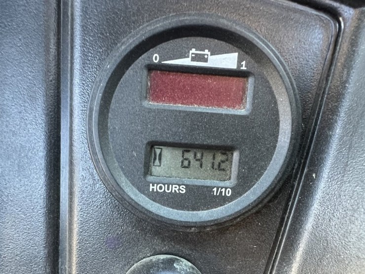 2011-polaris-ranger-ev-image-18