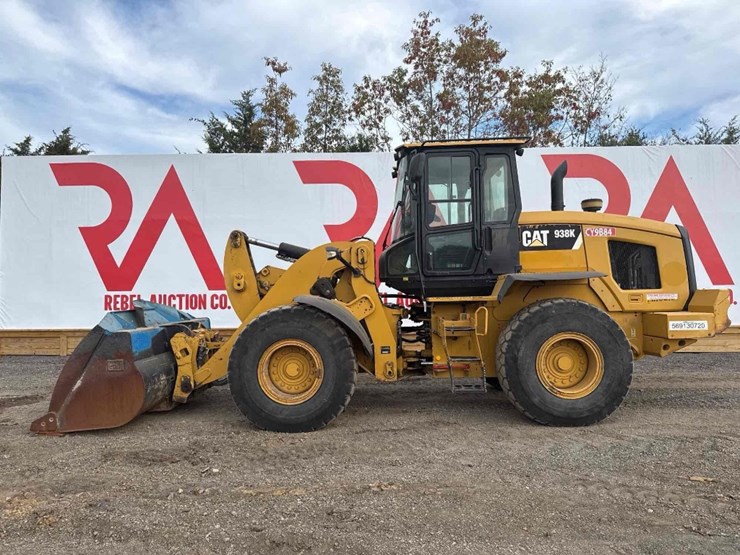 caterpillar-938k-image-1