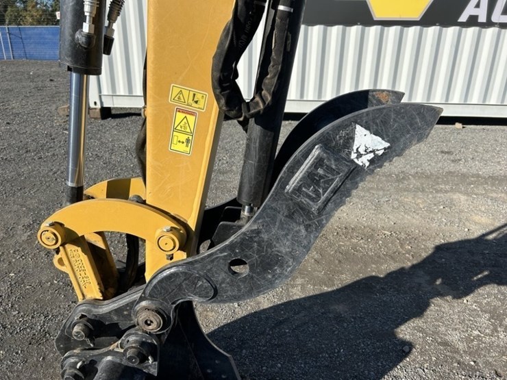 2024-caterpillar-303.5-image-12