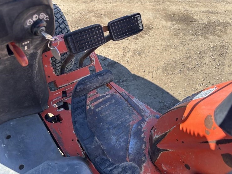 kubota-b2630-image-34