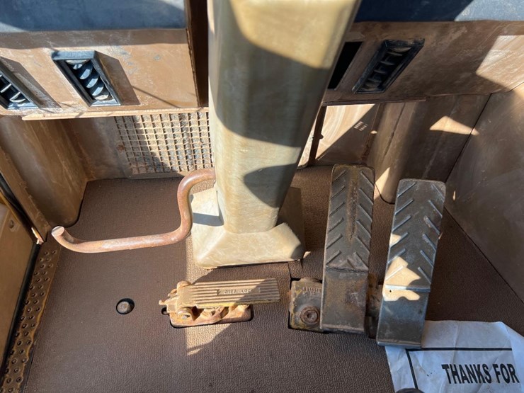 caterpillar-931e-series-ii-motor-scraper-image-38