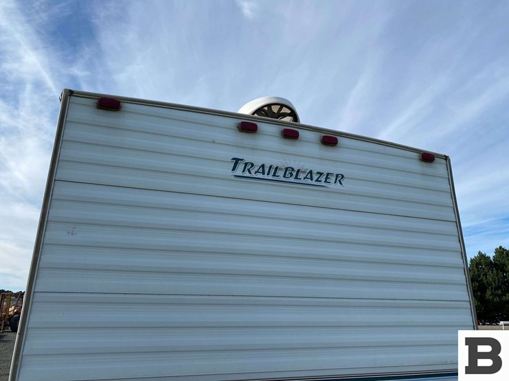 trailblazer-camper-image-22