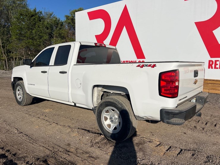 2018-chevrolet-silverado-image-2