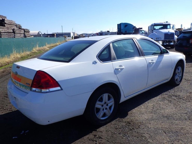 2008-chevrolet-impala-sedan-image-3