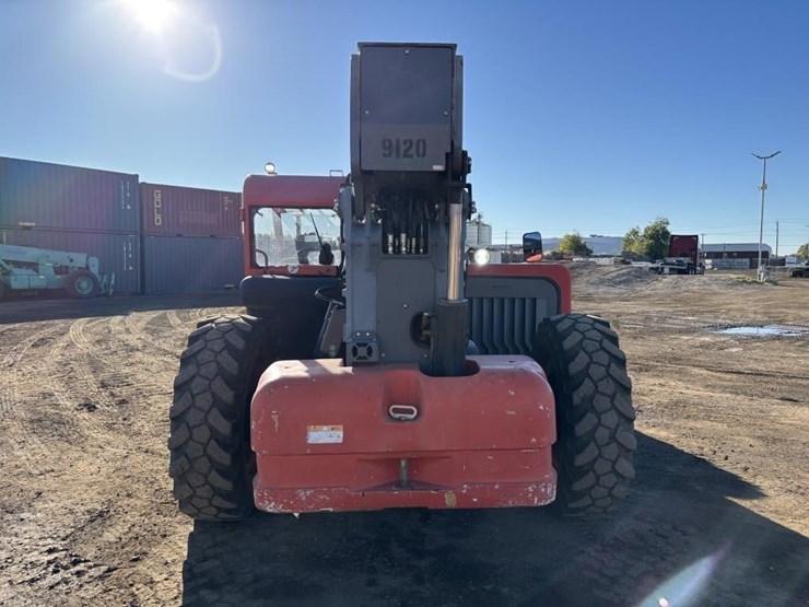 2019-skyjack-sj1056th-image-8