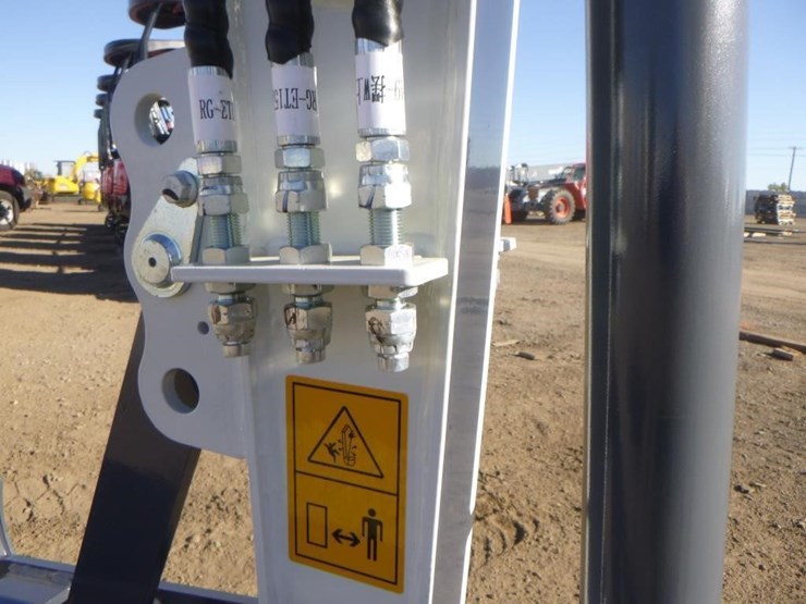 bttl-et16h-6-hydraulic-excavator-image-13