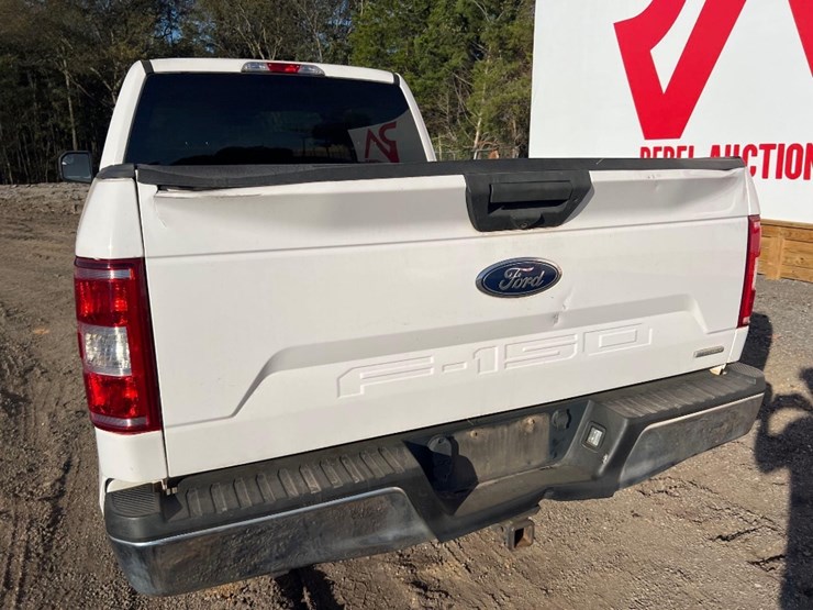 2018-ford-f150-xl-image-10