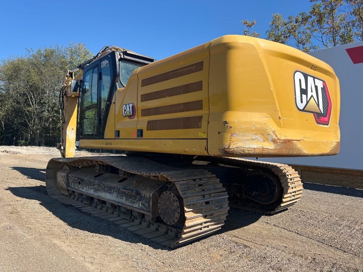 2021-caterpillar-336gc-image-2